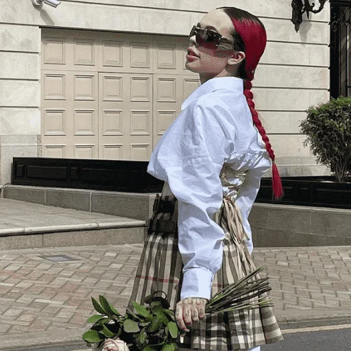 💐 Стикер «Languageelux» для Telegram