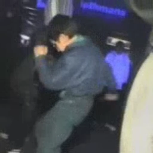 🕺 Стикер «Invincible flex» для Telegram