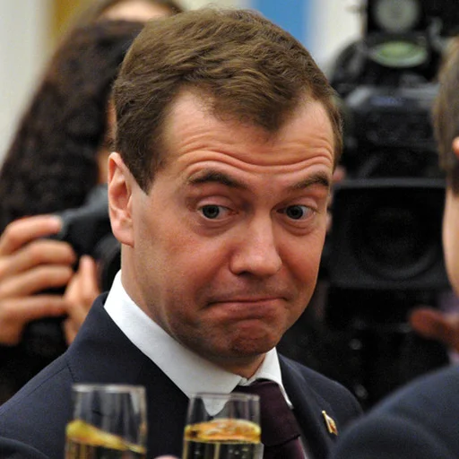 😳 Стикер «irondimon» для Telegram
