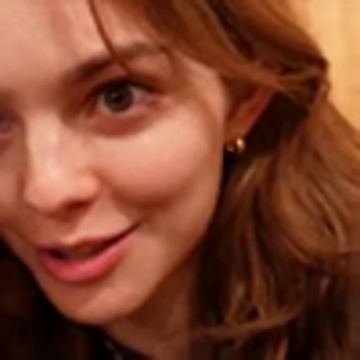 🤩 Эмодзи «Isabel Myers» для Telegram