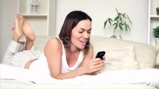 🤩 Стикер «iκᥙsᴛiκᥙrs» для Telegram