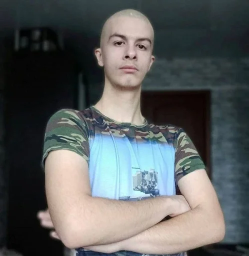 😎 Стикер «Иван Золо» для Telegram
