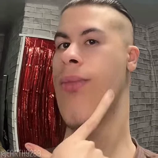 🧏‍♂ Стикер «Ivan zolo 2004» для Telegram