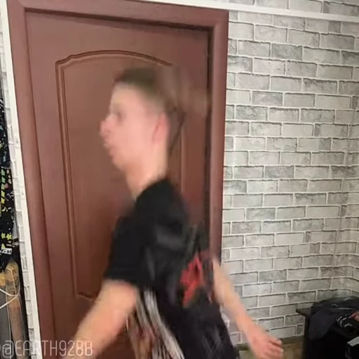 🕺 Стикер «Ivan zolo 2004» для Telegram