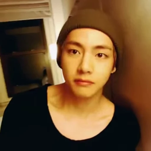 🌟 Стикер «taehyung bts» для Telegram
