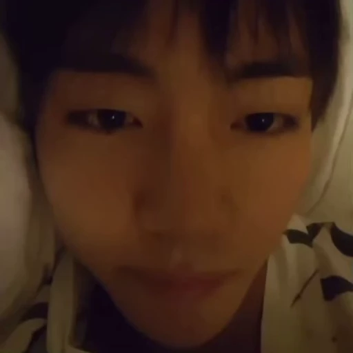 Стикерпак taehyung bts для Telegram