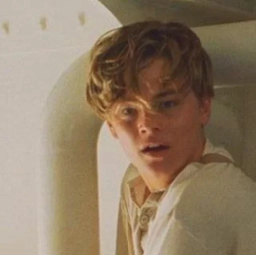 😳 Стикер «Titanic» для Telegram