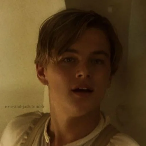 😐 Стикер «Titanic» для Telegram