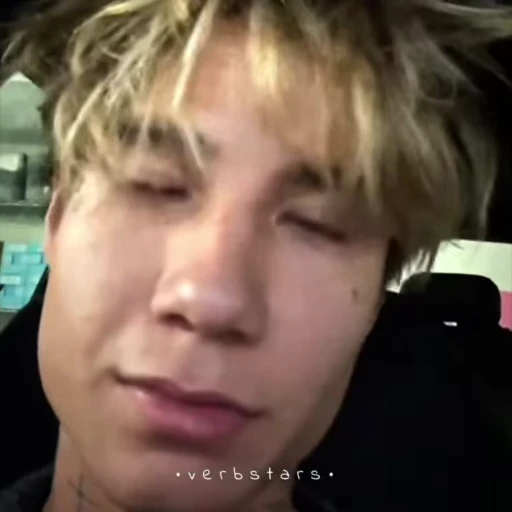 🚬 Стикер «Jaden» для Telegram