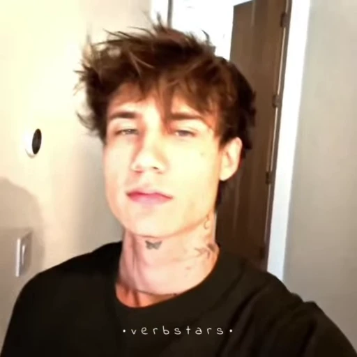 🚬 Стикер «Jaden» для Telegram