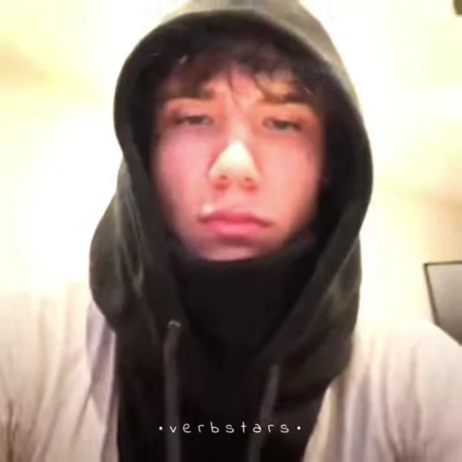 🚬 Стикер «Jaden» для Telegram