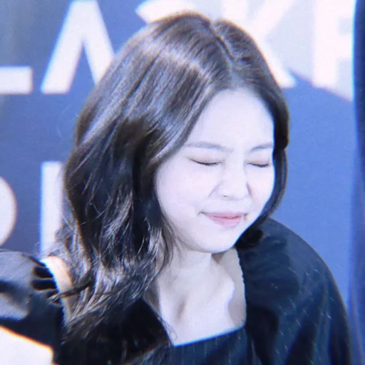 🎠 Стикер «BlackPink Jennie» для Telegram