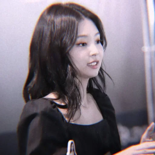 🎠 Стикер «BlackPink Jennie» для Telegram