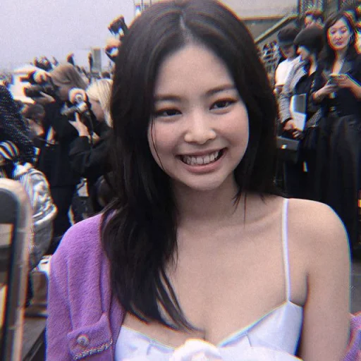 🎠 Стикер «BlackPink Jennie» для Telegram