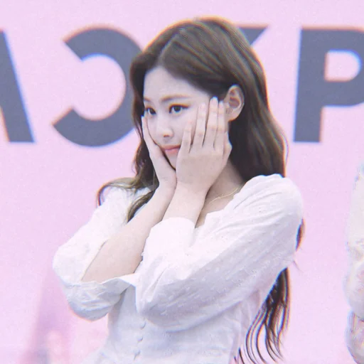 🎠 Стикер «BlackPink Jennie» для Telegram