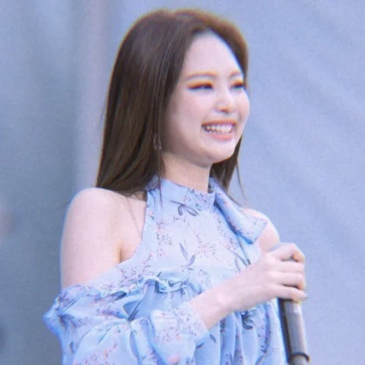 🎠 Стикер «BlackPink Jennie» для Telegram