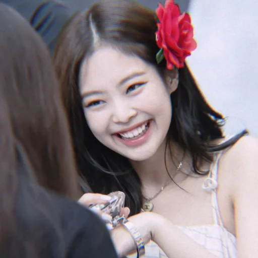 🎠 Стикер «BlackPink Jennie» для Telegram