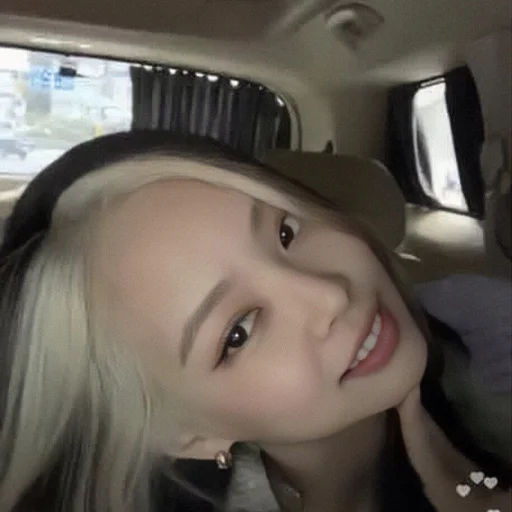 💜 Стикер «Jennie Blackpink» для Telegram