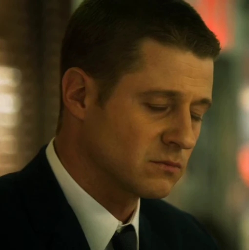 🔎 Стикер «James Gordon» для Telegram