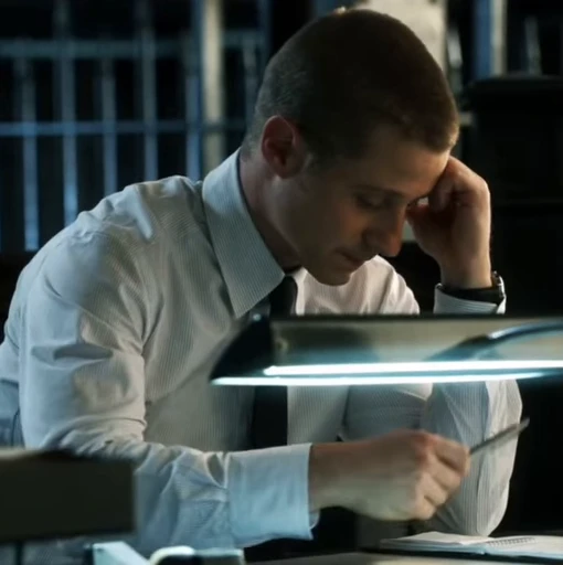 🔎 Стикер «James Gordon» для Telegram