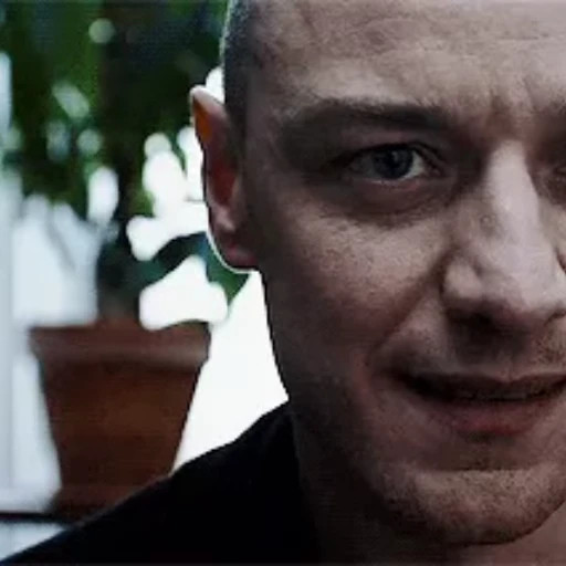😏 Стикер «Джеймс МакЭвой» для Telegram