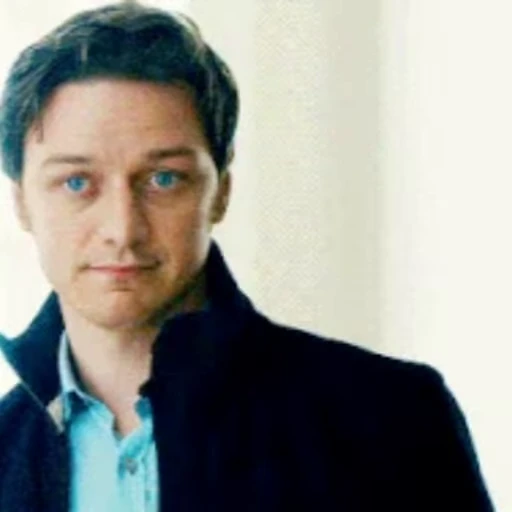 😏 Стикер «Джеймс МакЭвой» для Telegram