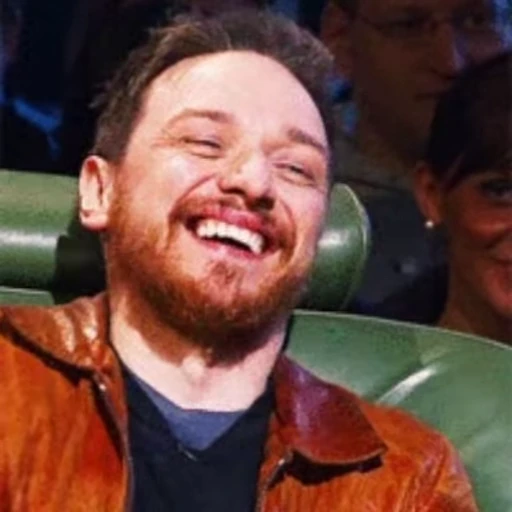 😂 Стикер «Джеймс МакЭвой» для Telegram