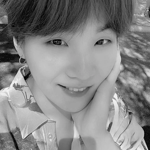 🕸 Стикер «yoongi» для Telegram