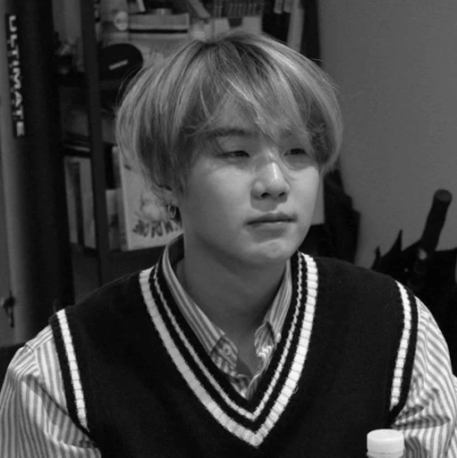 🕸 Стикер «yoongi» для Telegram