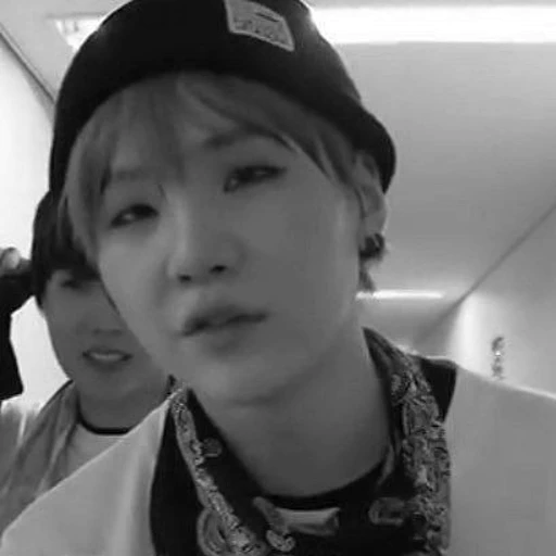 🕸 Стикер «yoongi» для Telegram
