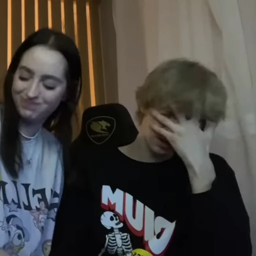 🤕 Стикер «dilblin» для Telegram