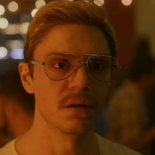 ☎️ Стикер «Monster The Jeffrey Dahmer Story» для Telegram