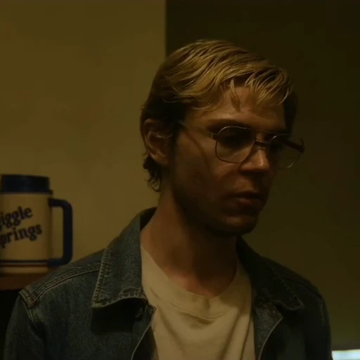 ☎️ Стикер «Monster The Jeffrey Dahmer Story» для Telegram