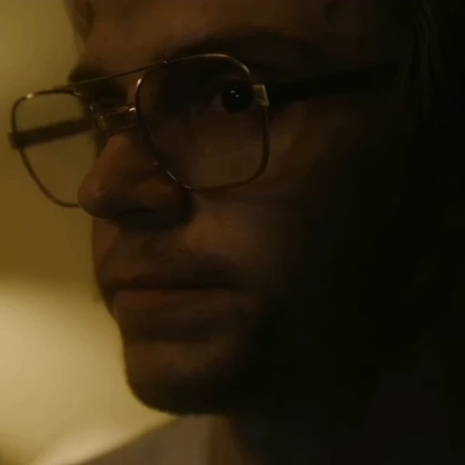 ☎️ Стикер «Monster The Jeffrey Dahmer Story» для Telegram