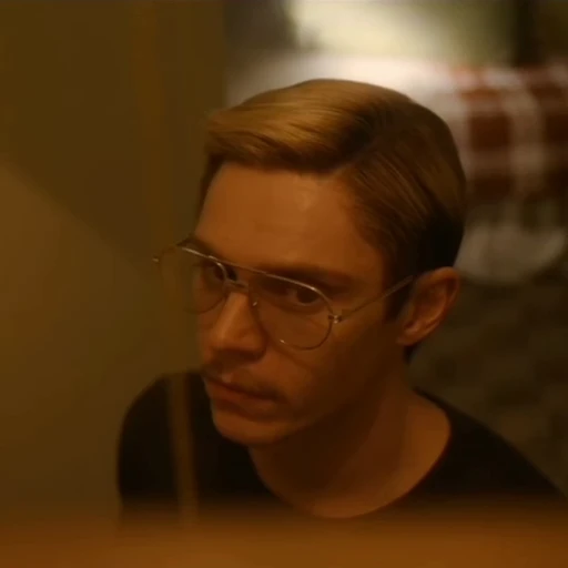 ☎️ Стикер «Monster The Jeffrey Dahmer Story» для Telegram