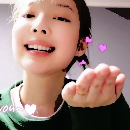 🧩 Стикер «JENNIE V1» для Telegram