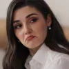 Стикер 57 Эрчел из сериала Постучись в мою дверь