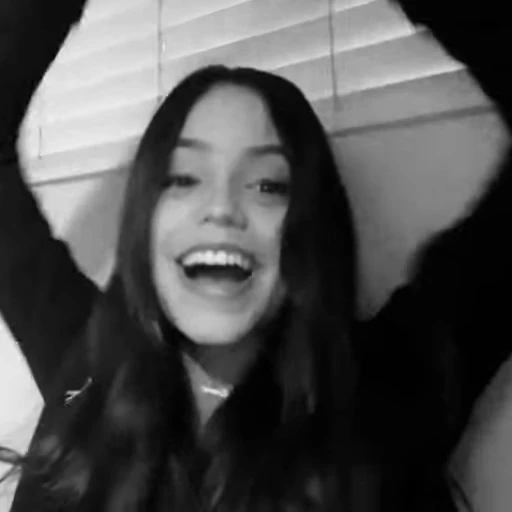 🌟 Стикер «Jenna Ortega» для Telegram