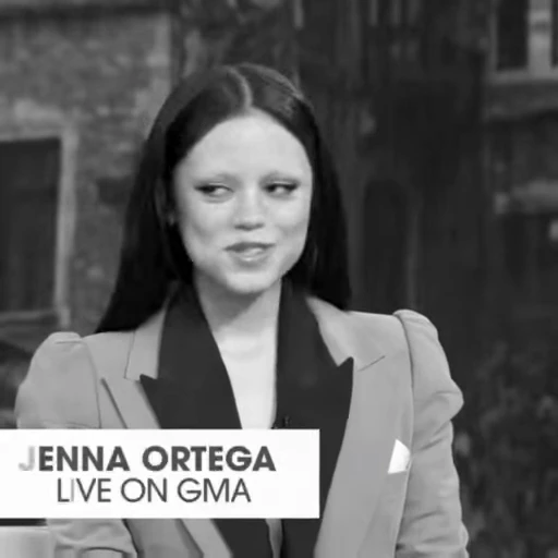 🌟 Стикер «Jenna Ortega» для Telegram