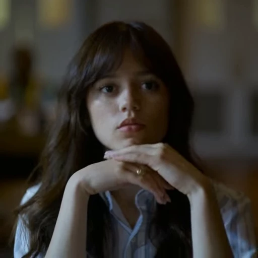 🕸 Стикер «Jenna Ortega Дженна Ортега» для Telegram