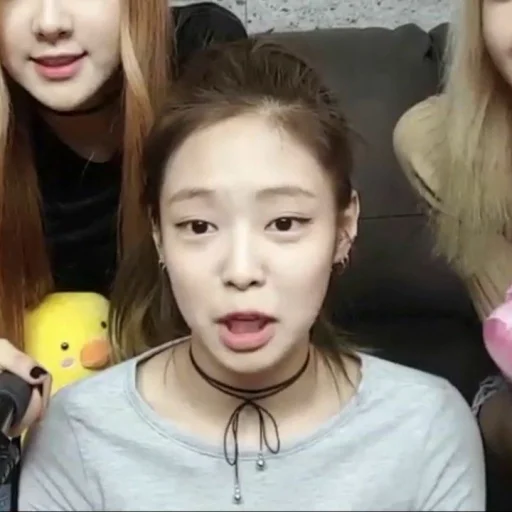 💫 Стикер «jennie meme» для Telegram