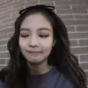 Стикер 42 Jennie