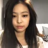 Стикер 49 Jennie