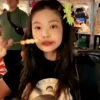 Стикер 47 Jennie