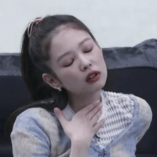 😪 Стикер «jennie kim blackpink» для Telegram