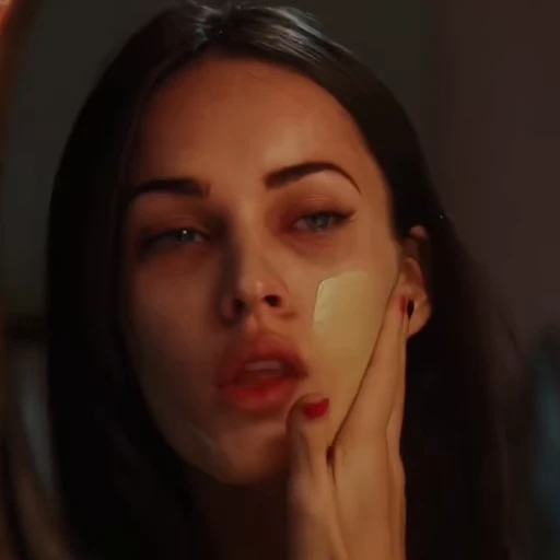 ✨ Стикер «Jennifer&;s Body» для Telegram