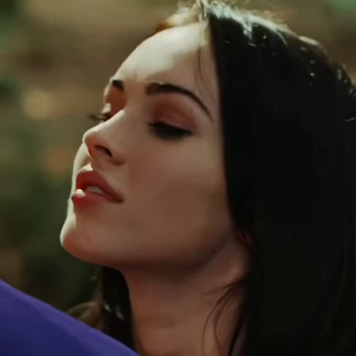 ✨ Стикер «Jennifer&;s Body» для Telegram