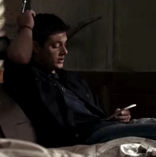 🪈 Стикер «supernatural» для Telegram