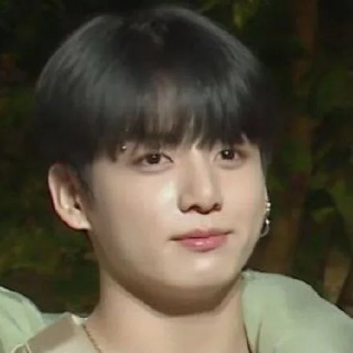🦦 Стикер «bts jungkook» для Telegram