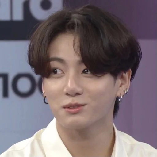 🦦 Стикер «bts jungkook» для Telegram